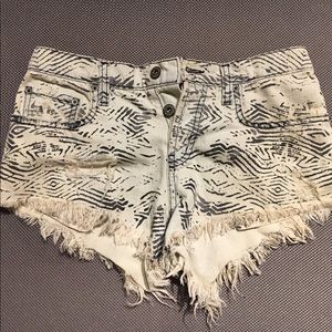 Carmar black and white jean shorts